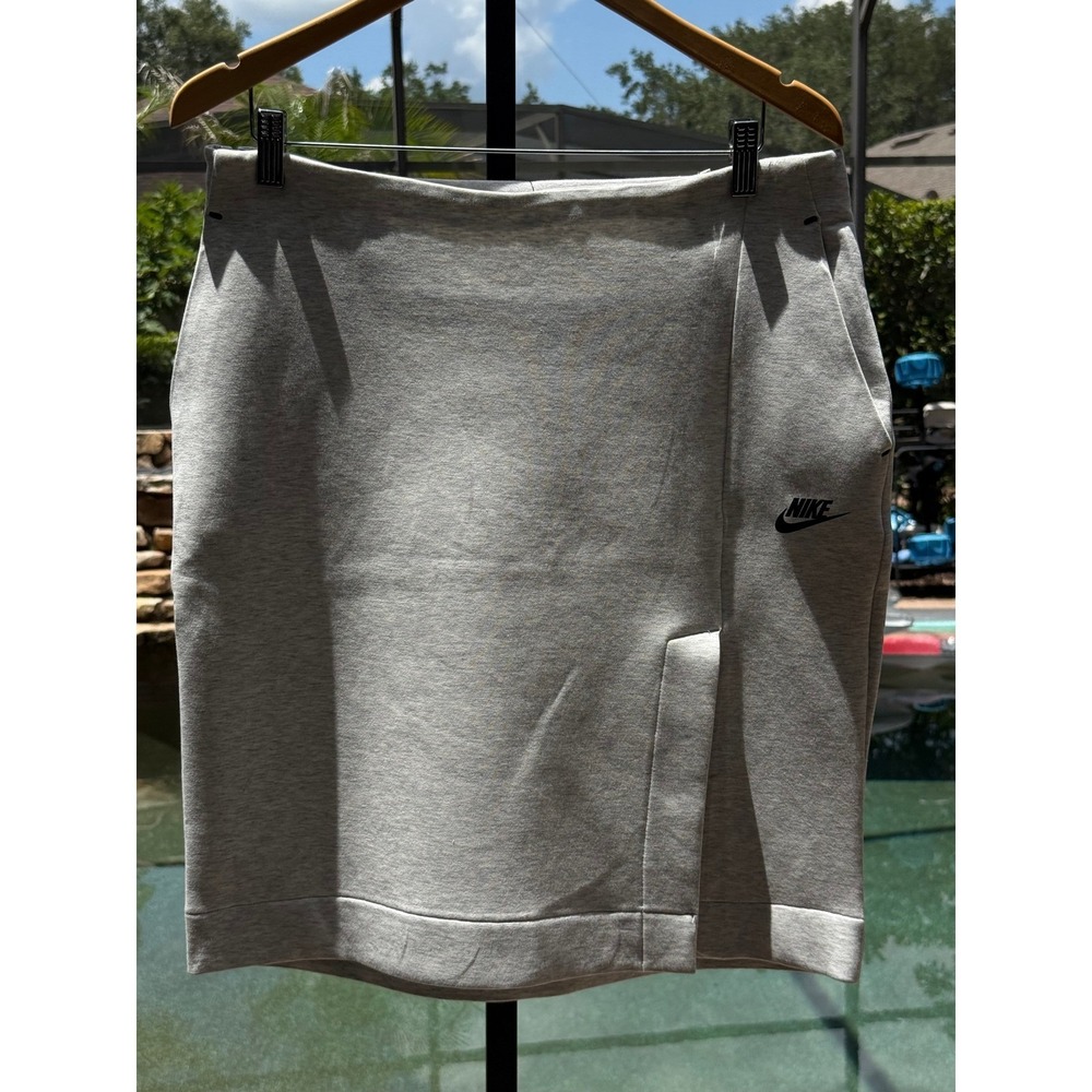 Nike Sportswear Tech Fleece Knee Length Skirt Grey IM6181-013 Women's L